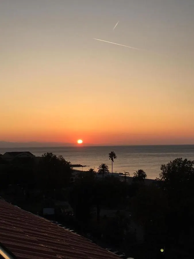 Skyline, Casa Vacanze Savone